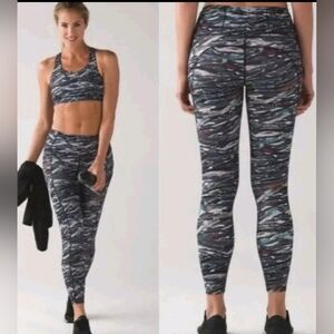 Lululemon Athletica Fast & Free 7/8 Tight Mini Sweat Multi-color Patterned- RARE